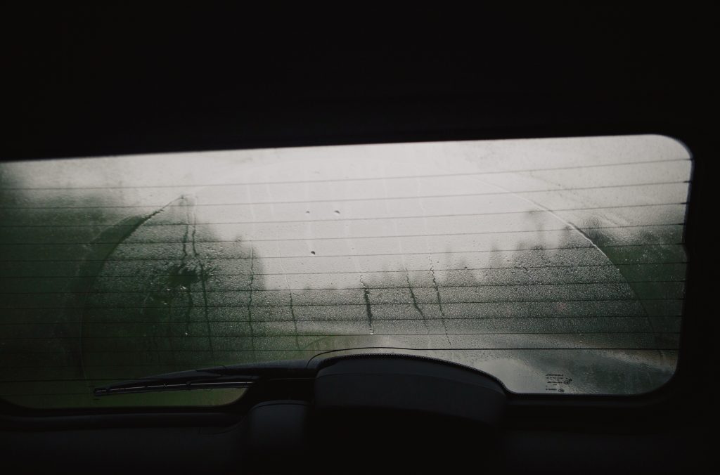 wilgoć w samochodzie