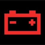 Kontrolka baterii/akumulatora nie wyłączyła się lub nie zapaliła się Kontrolka akumulatoru